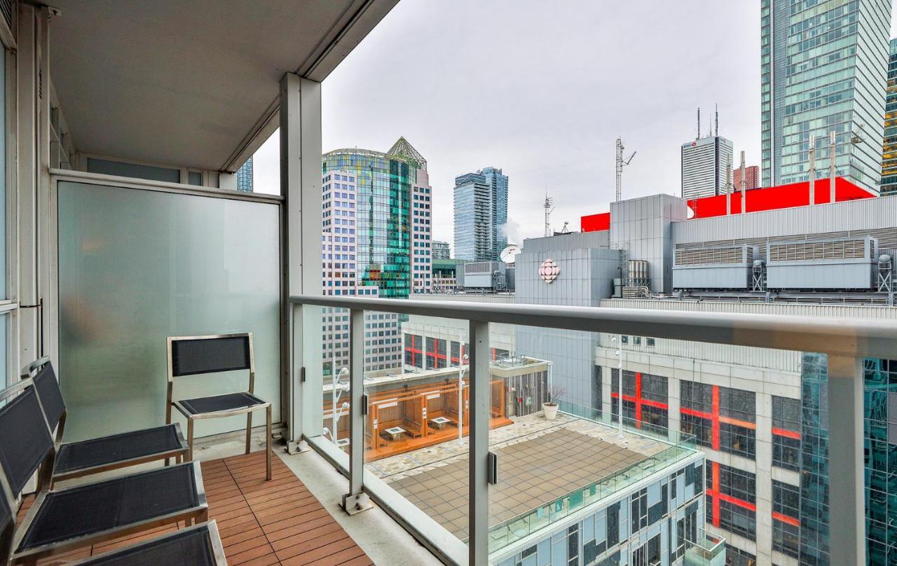 Luxury Condo Prime Location Toronto Eksteriør bilde